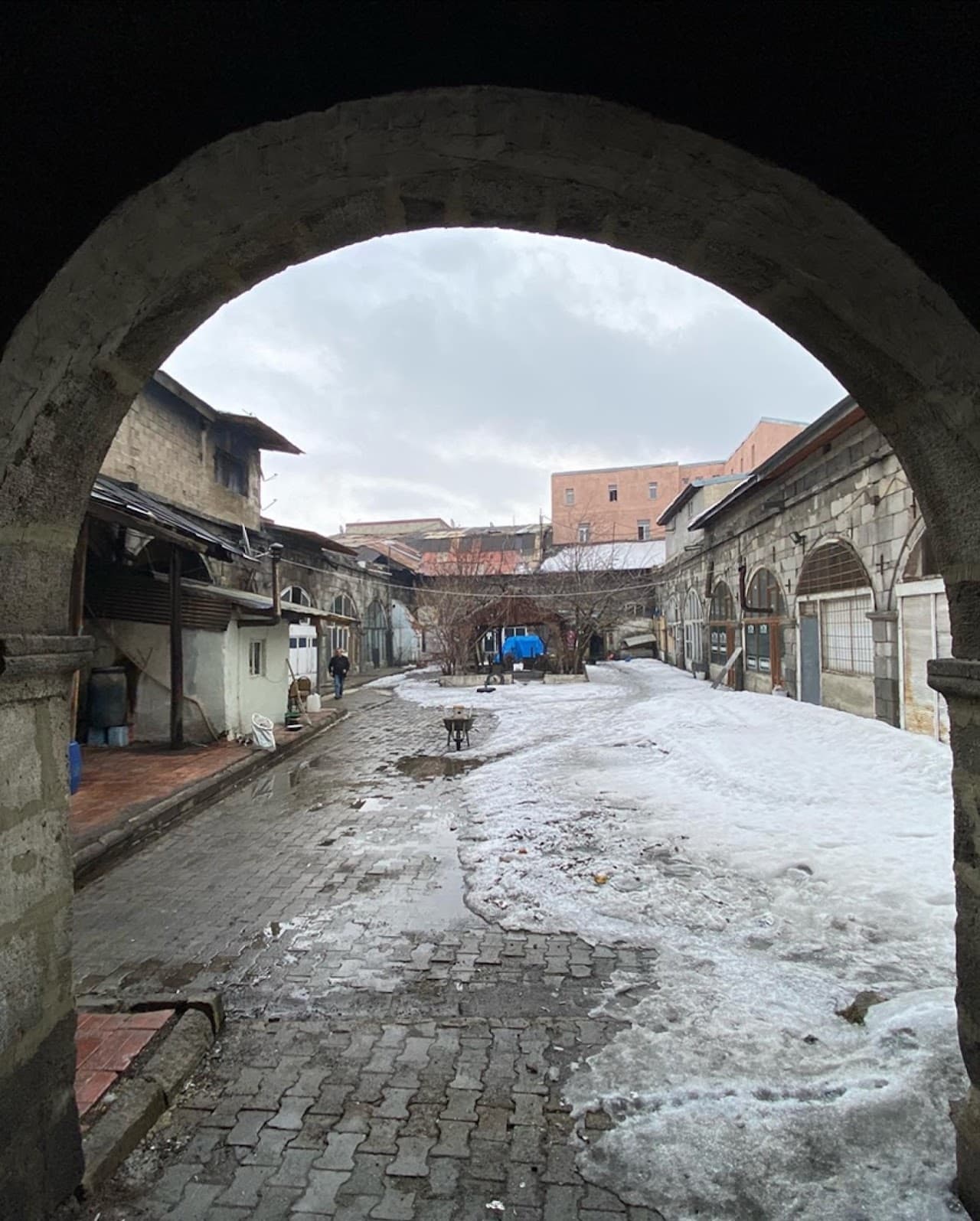 Hacılar Hanı Çeşmesi