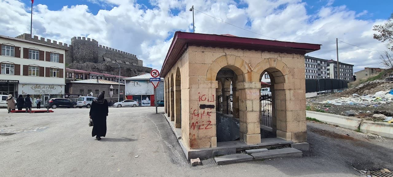 Veyis Efendi Çeşmesi