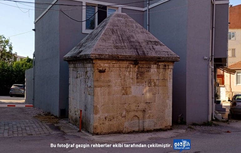 Kadı Asker Maarif Efendi Çeşmesi