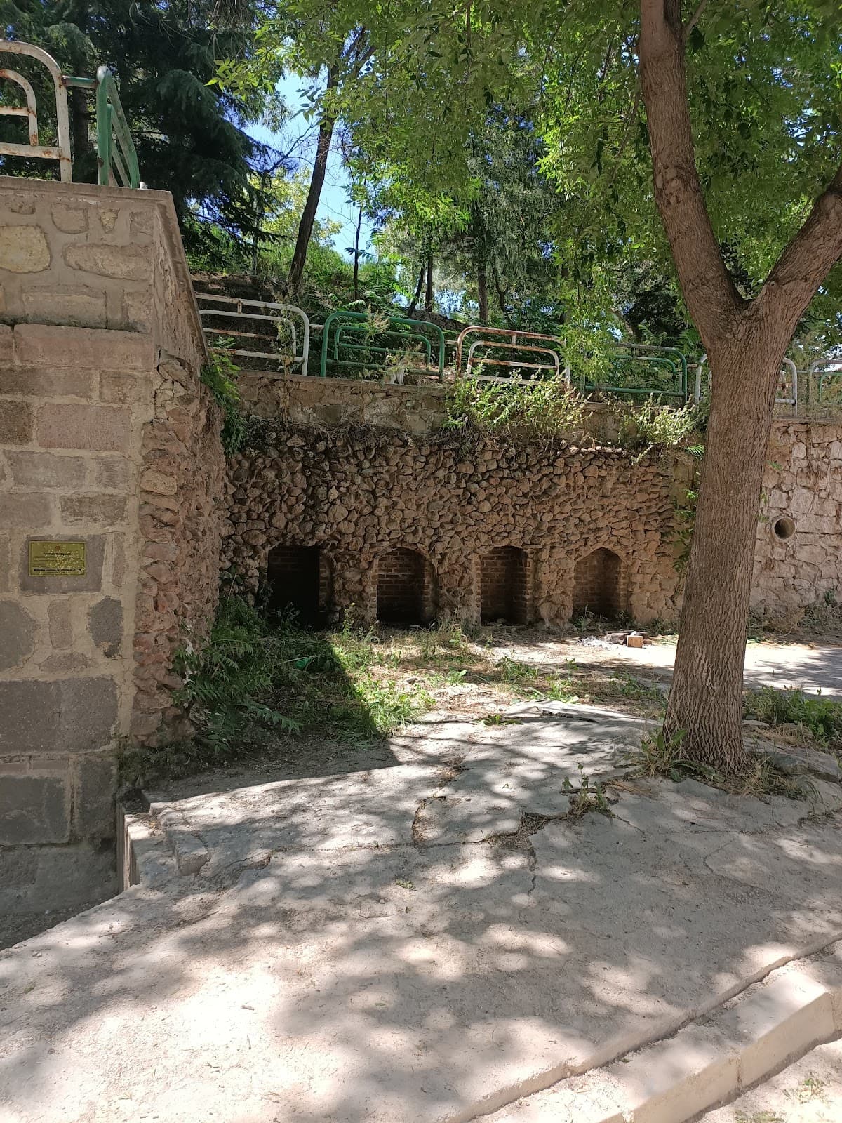 Taşpınar Mahallesi Çeşmesi