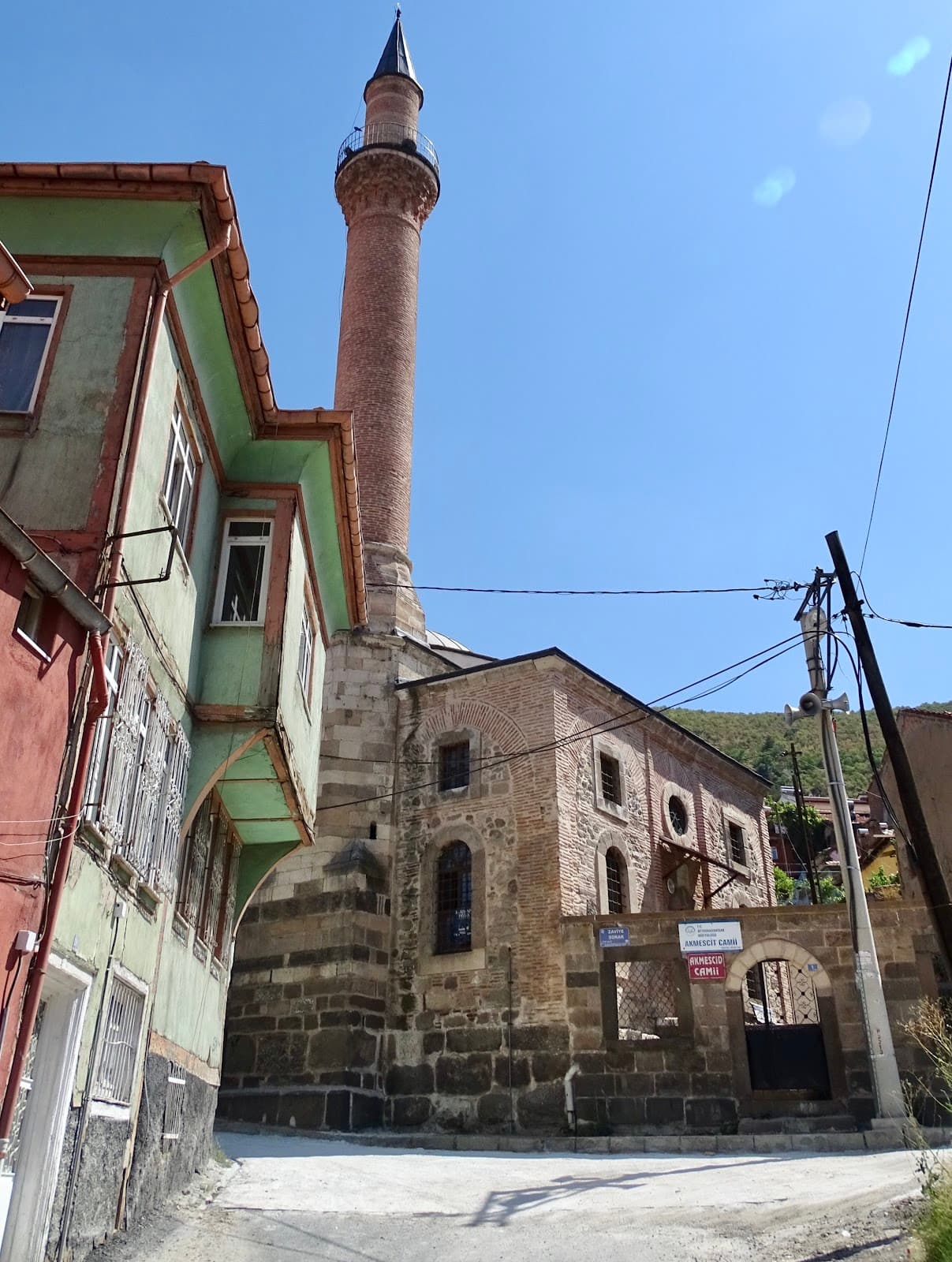 Akmescit Camii Çeşmesi