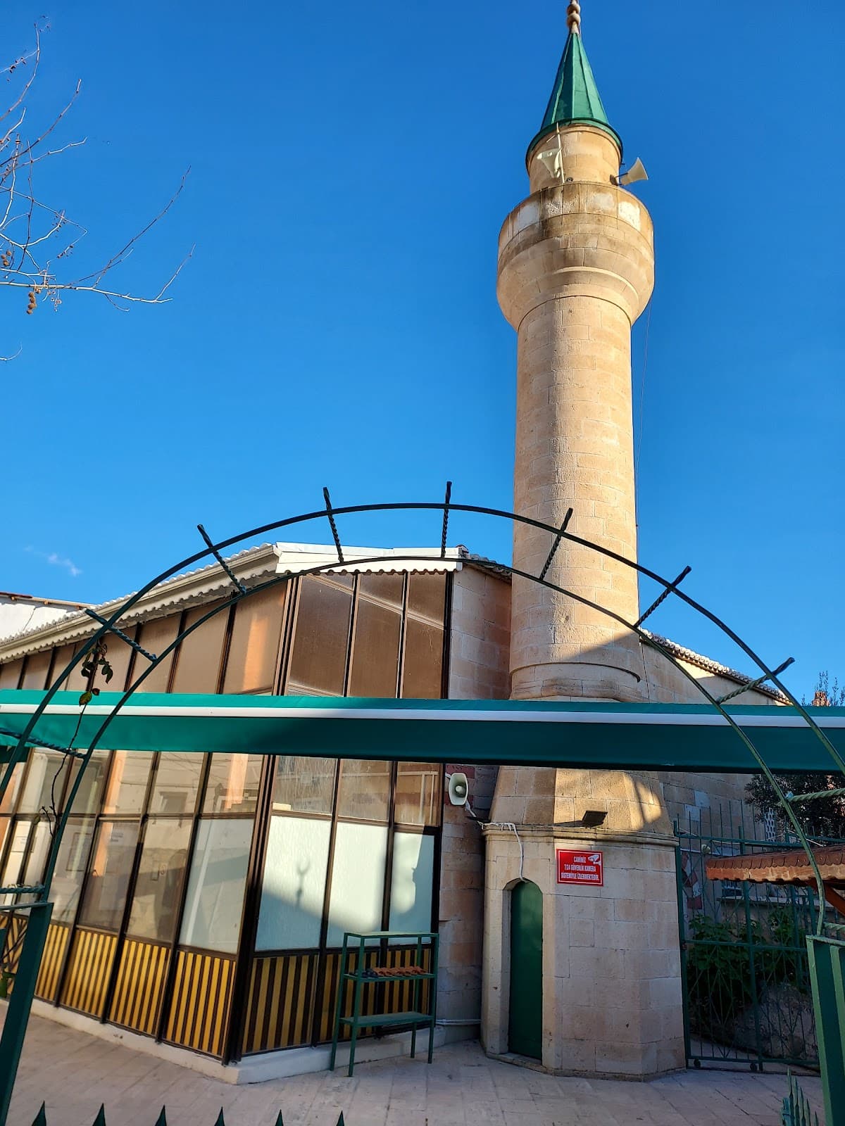 Fatih Sultan Mehmet Valide Camii Çeşmesi