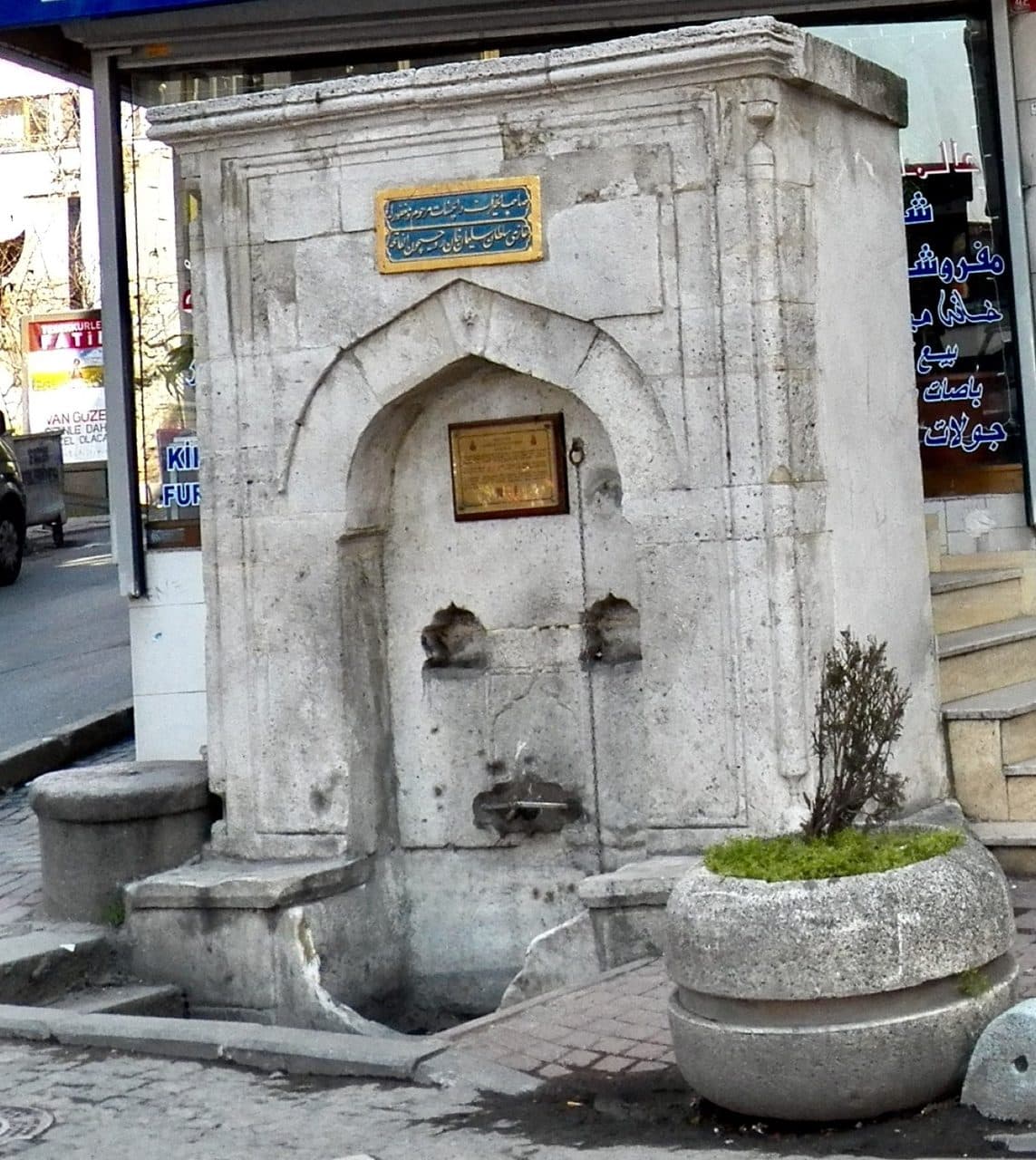 Kanuni Sultan Süleyman Çeşmesi, İskenderpaşa