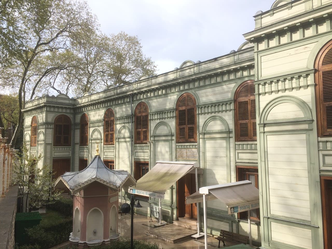 II. Abdülhamid Han Çeşmesi, Orhaniye Kışlası