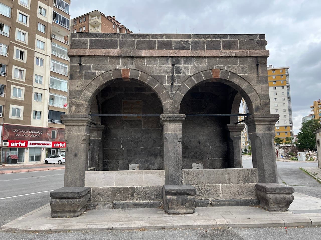 Çifteönü Çeşmesi