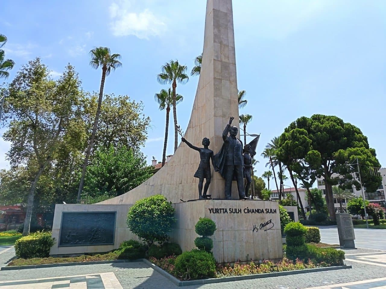 Mustafa Kemal Atatürk Monument