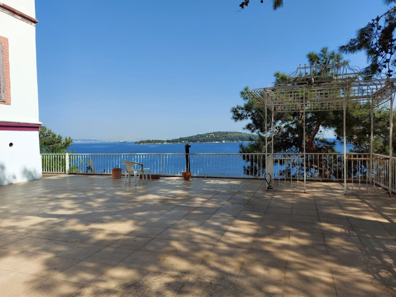 Seden Evi