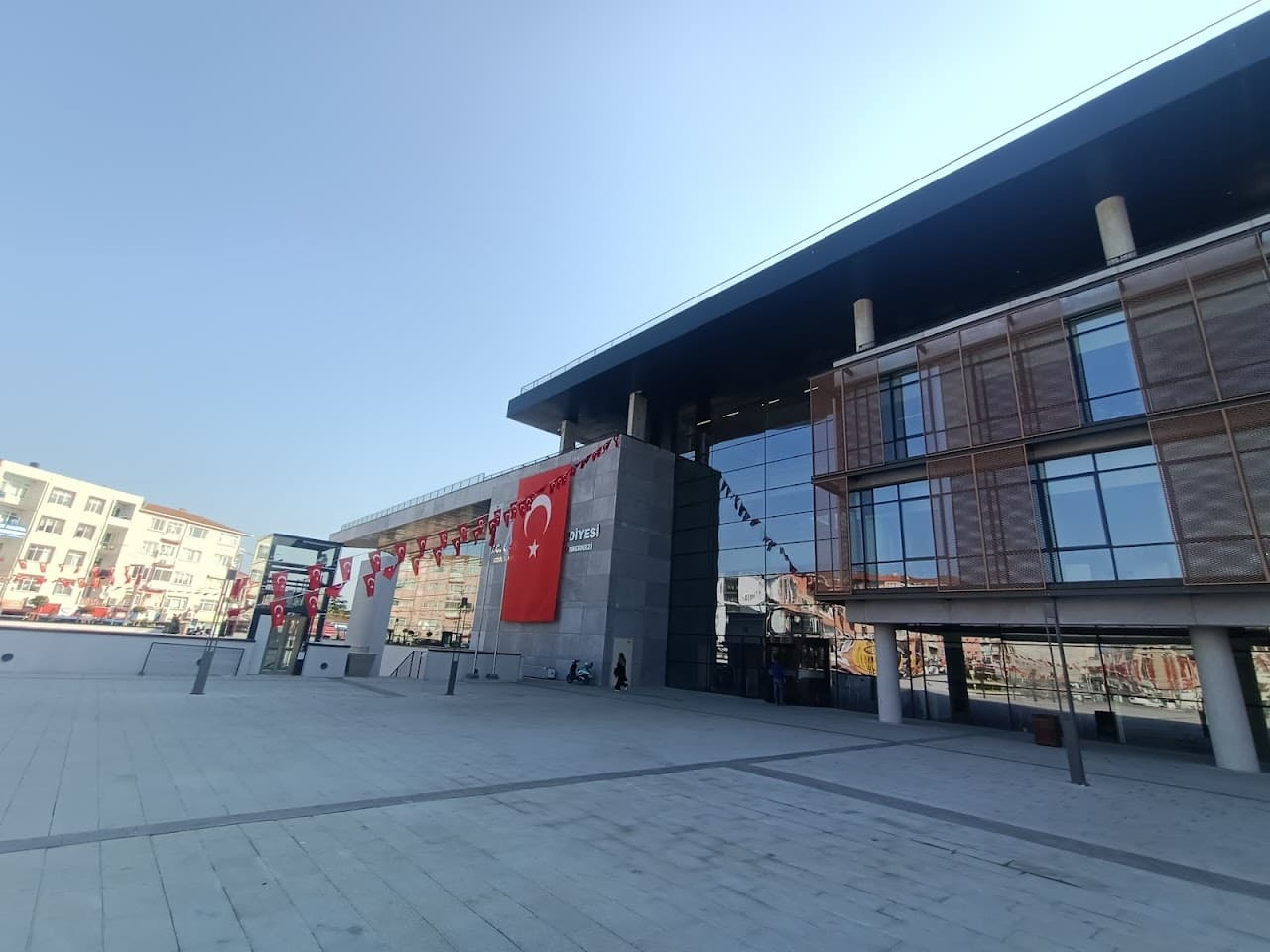 Eski Rektörlük Binası
