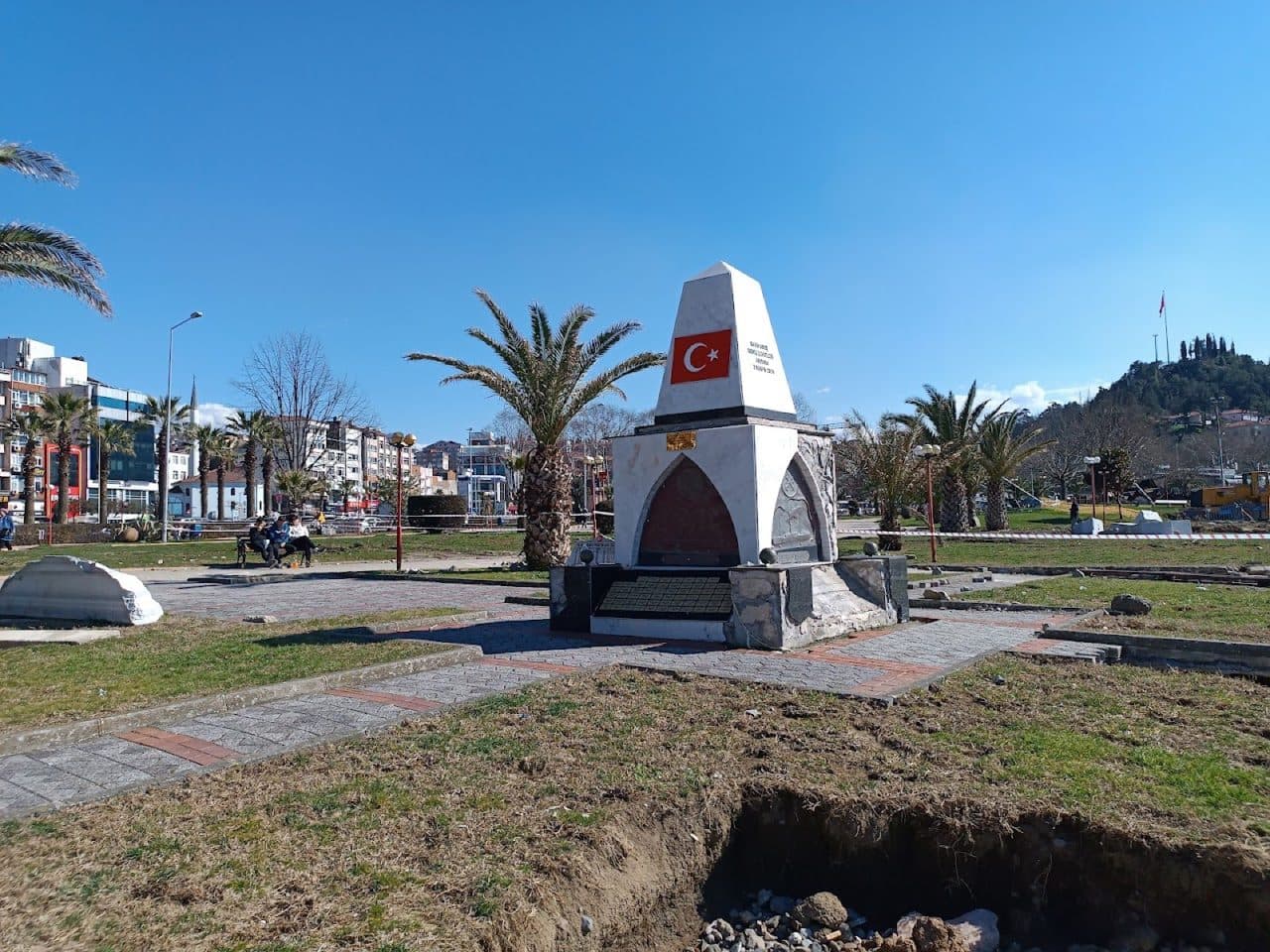 Sarıkamış Deniz Şehitleri Anıtı