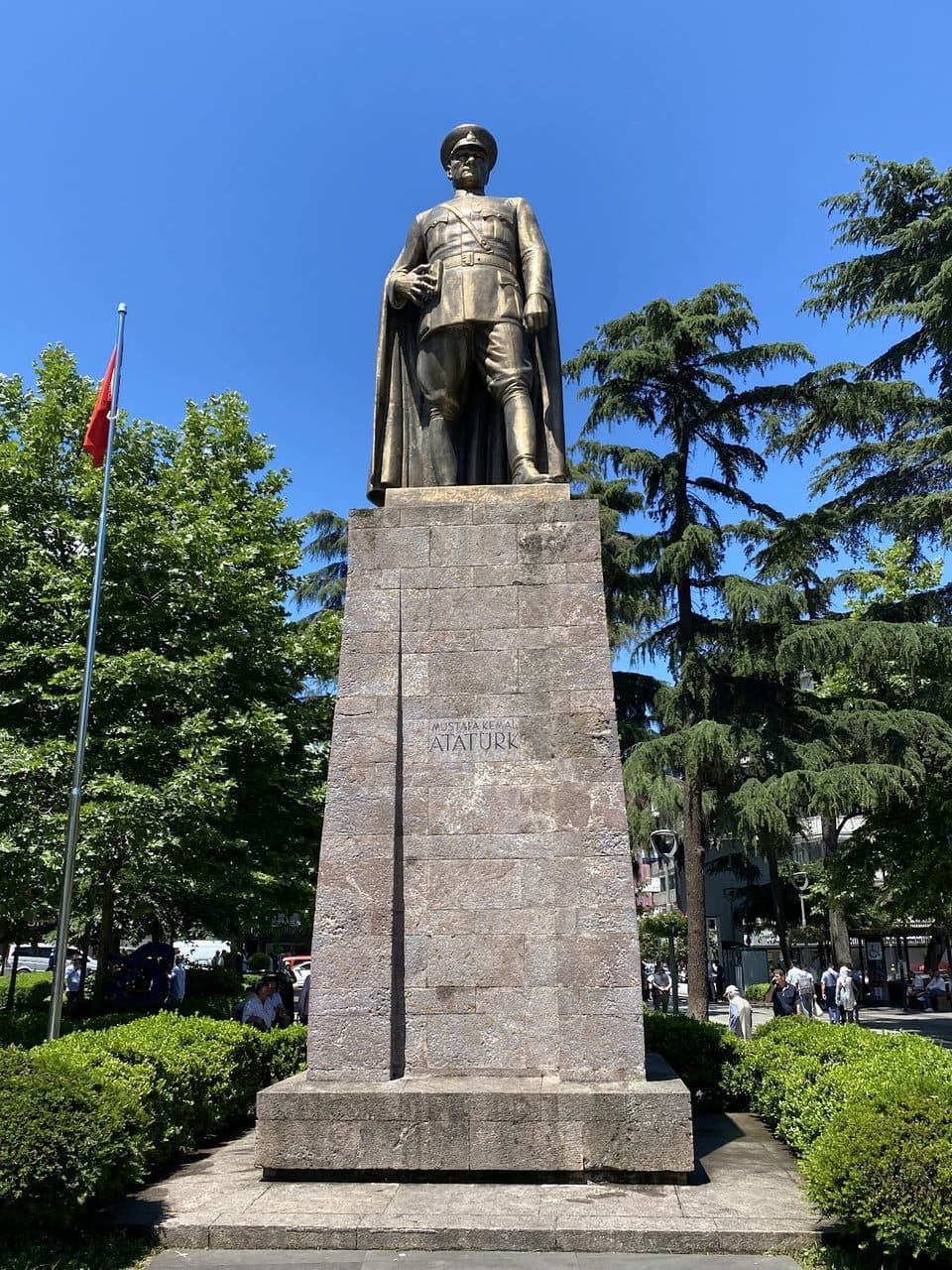 Atatürk Heykeli