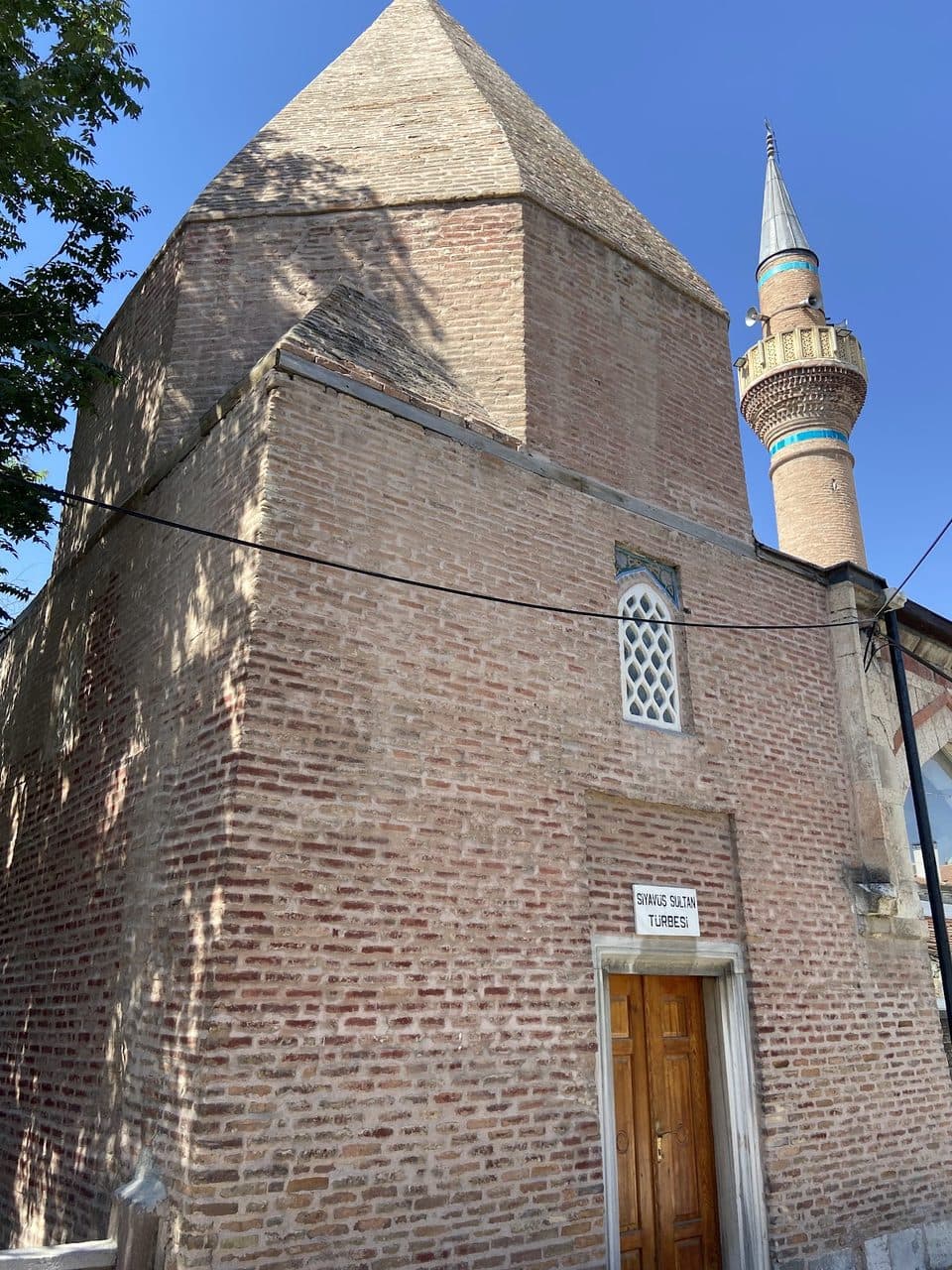 Siyavüş Sultan Türbesi