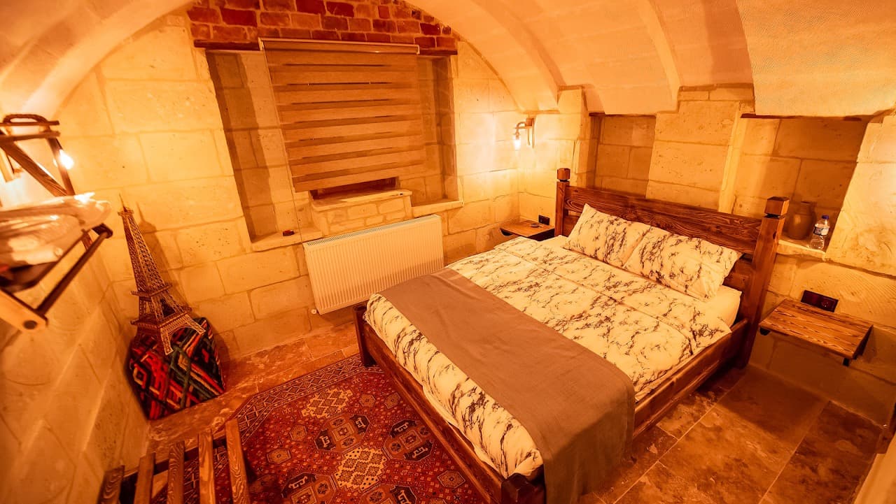 Home museum (cave house)