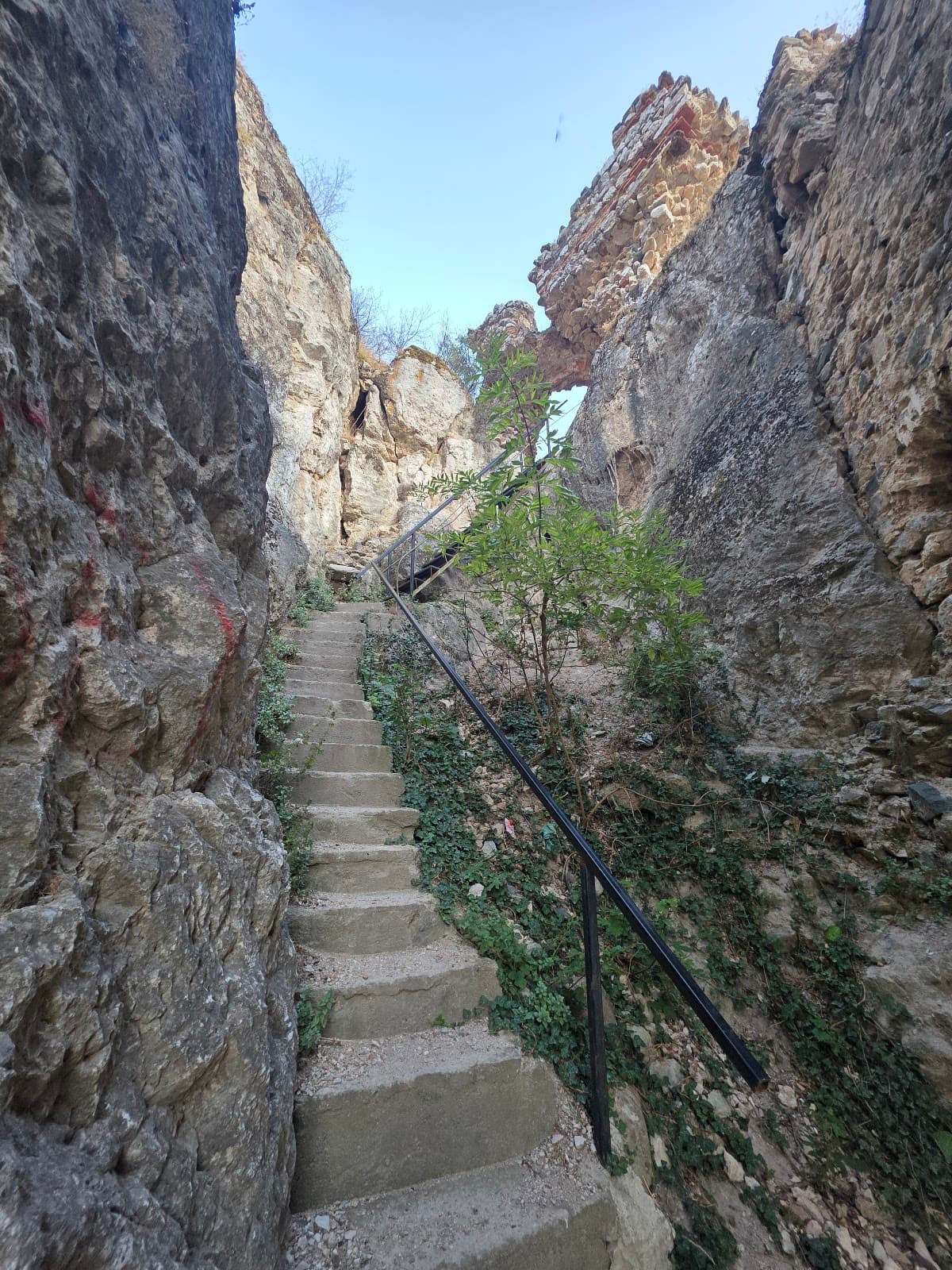 Eğrigöz Kalesi
