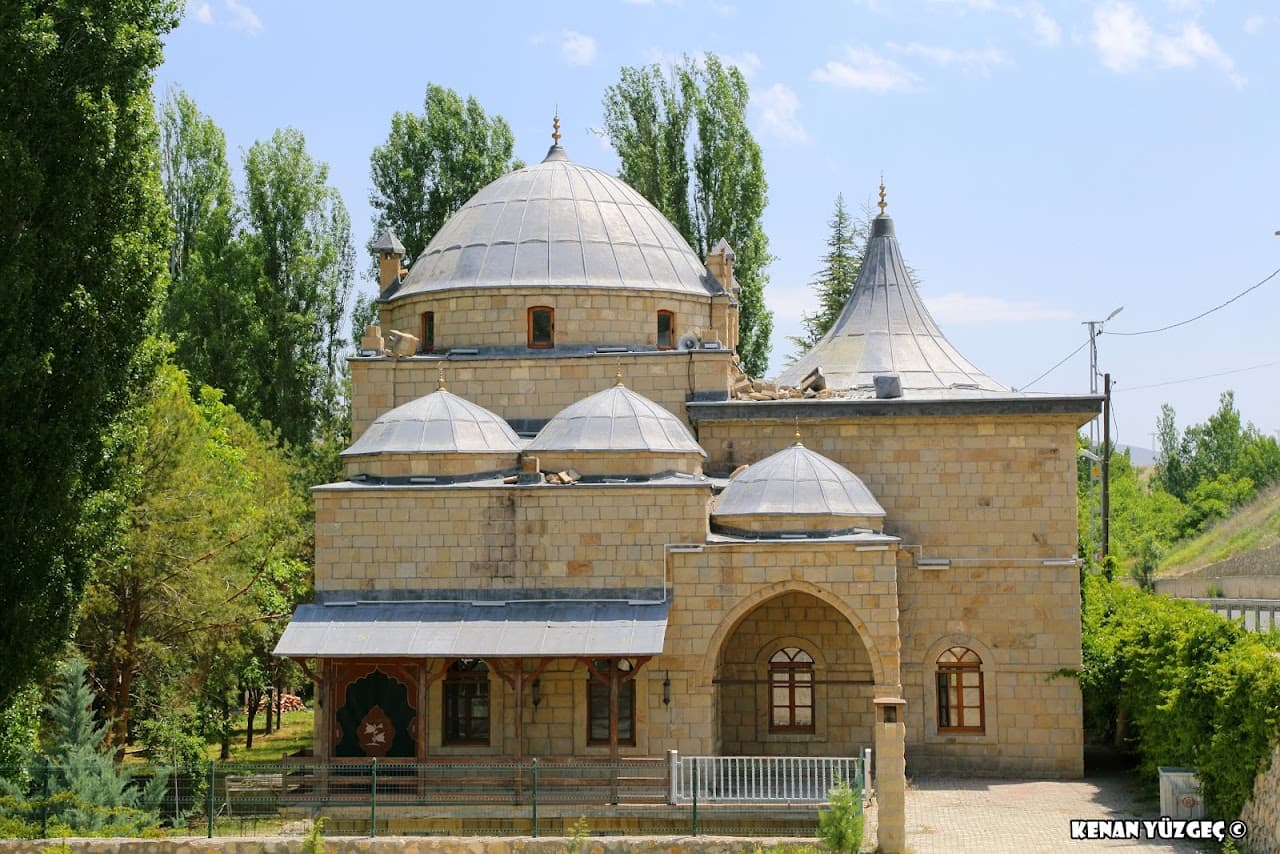Medişeyh Türbesi
