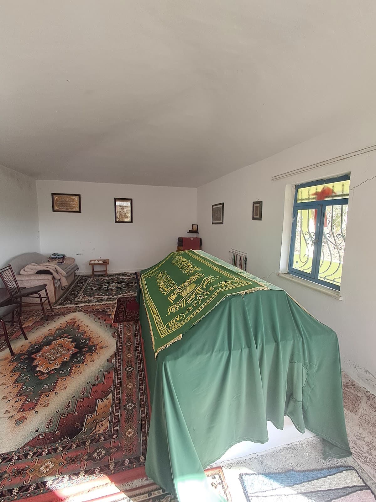 Sabır Dede Türbesi