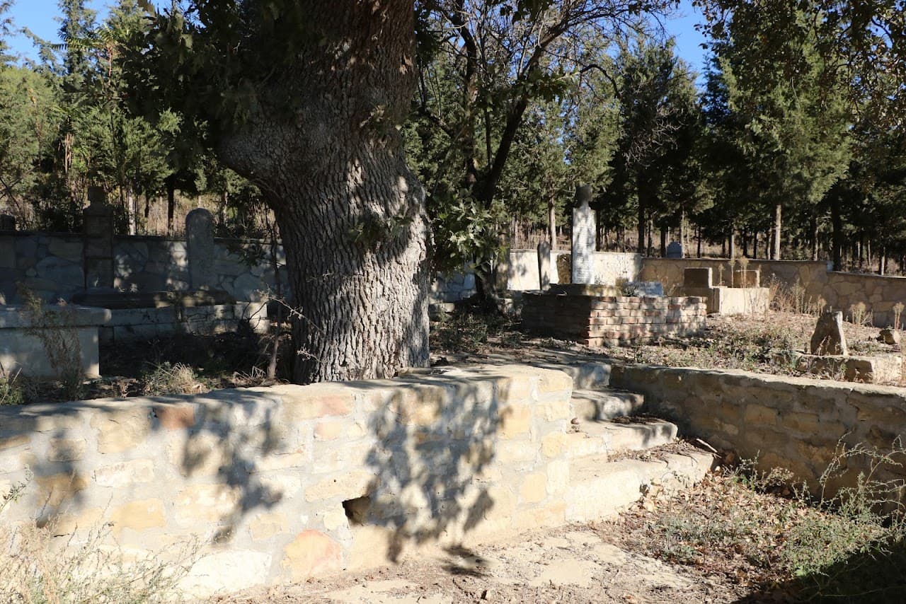 Yalova Zabitan Şehitliği