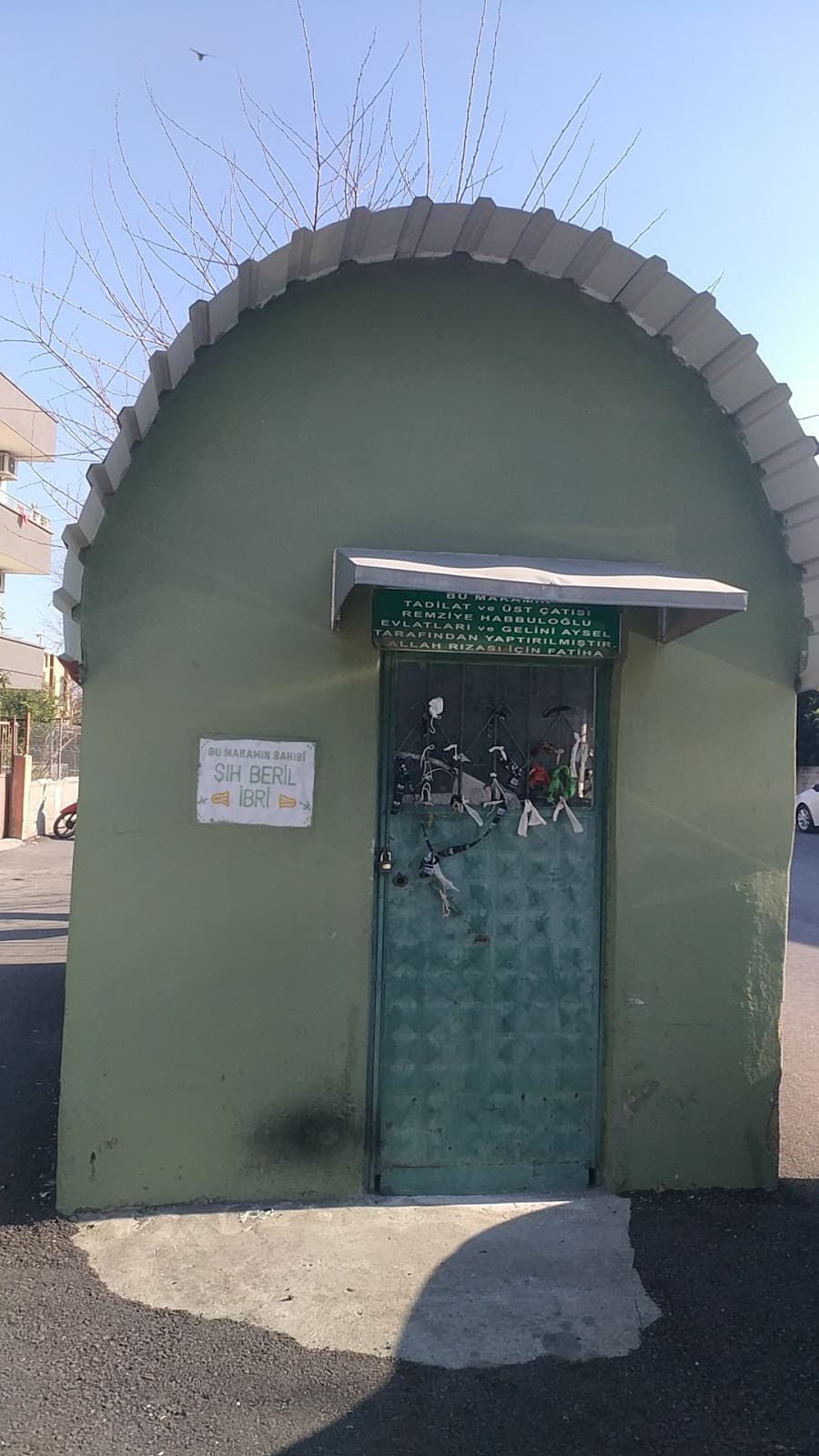 Şıh Beril İbri Türbesi