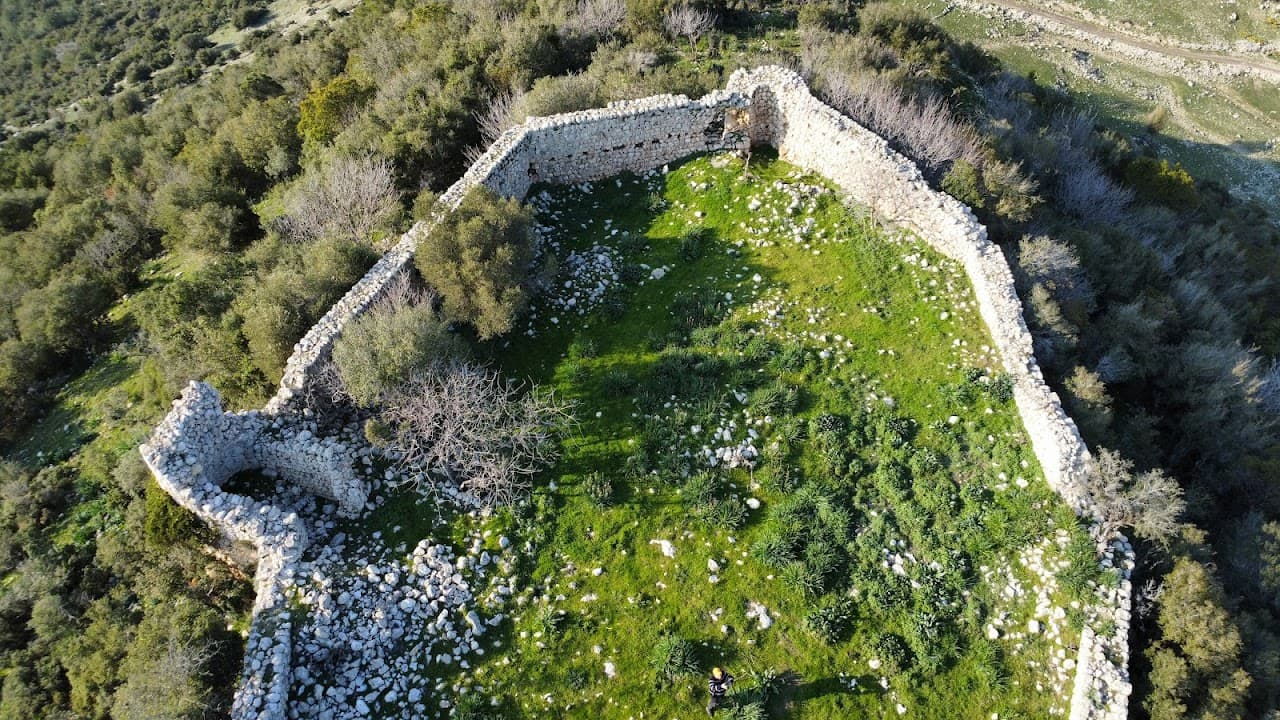 Başnalar Kalesi