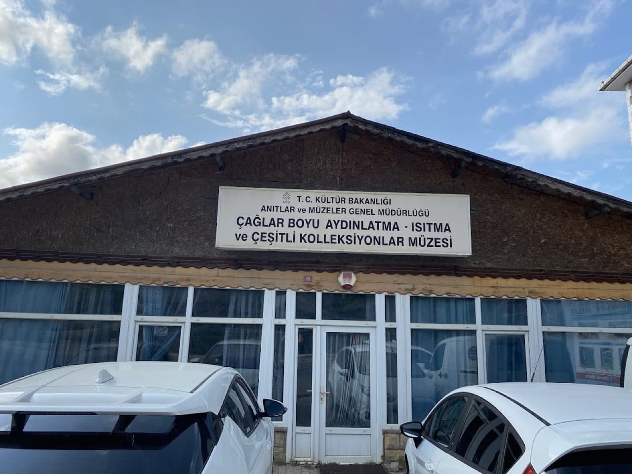 Aydınlatma ve Isıtma Araçları Müzesi