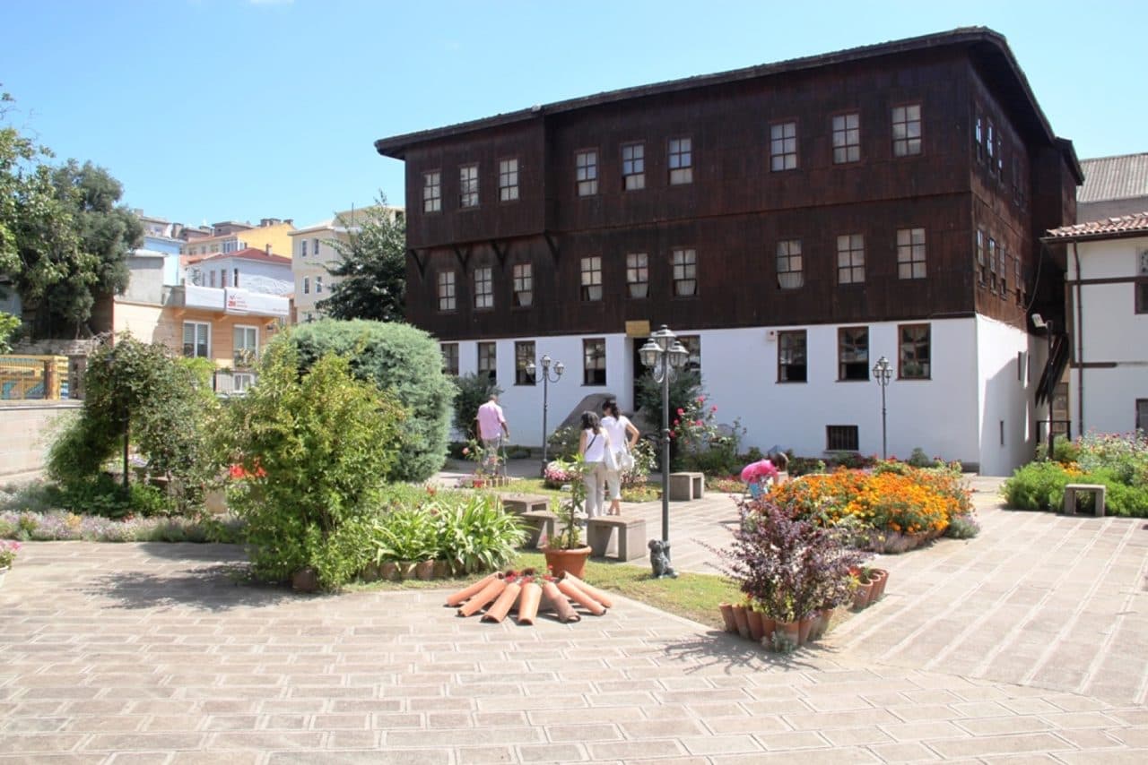 Aslan Torunlar Evi Etnografya Müzesi