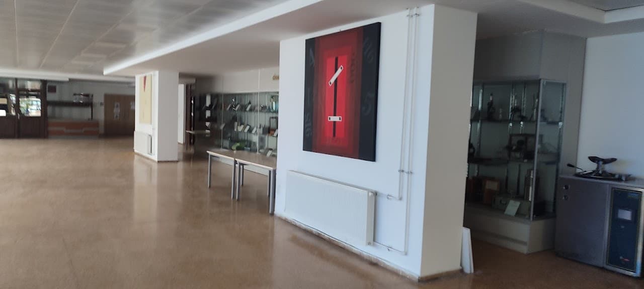 Ankara Üniversitesi Eczacılık Fakültesi Müzesi