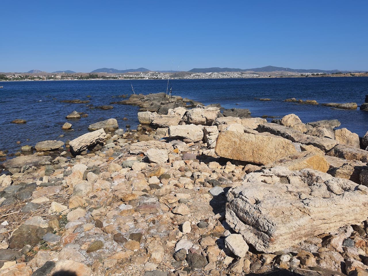 Teos Antik Limani