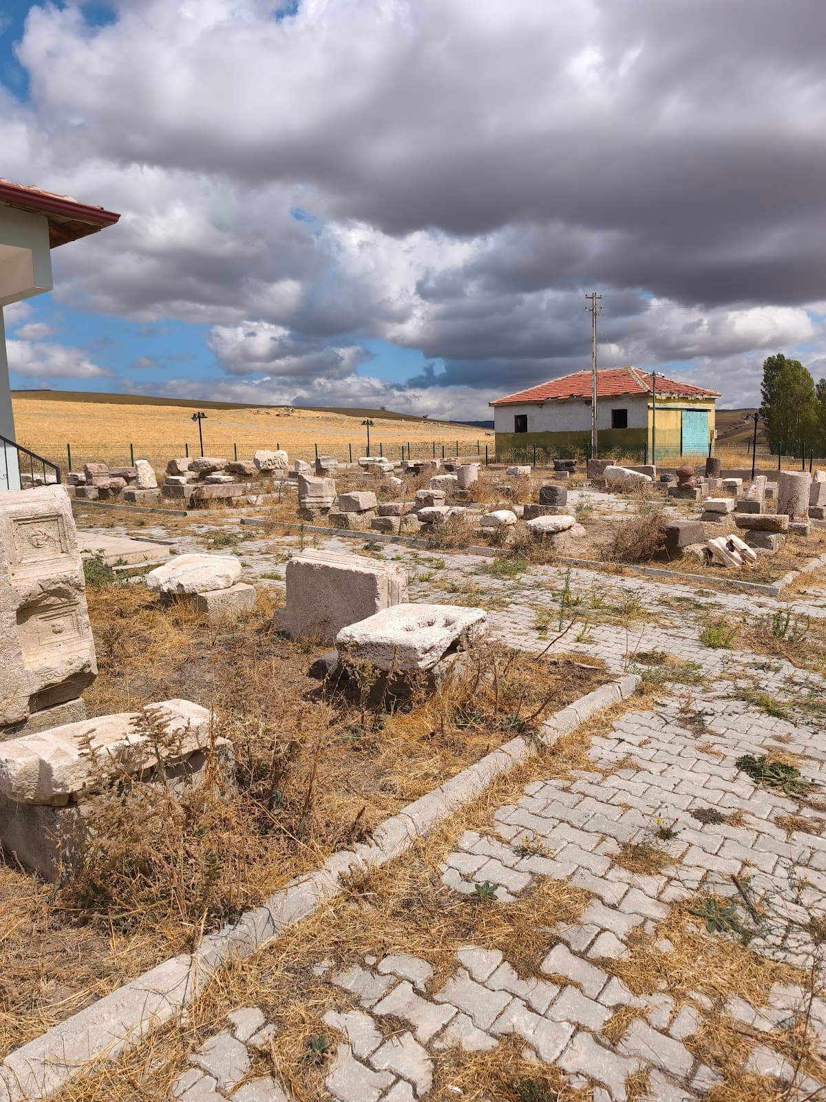 Tavium Antik Tiyatrosu