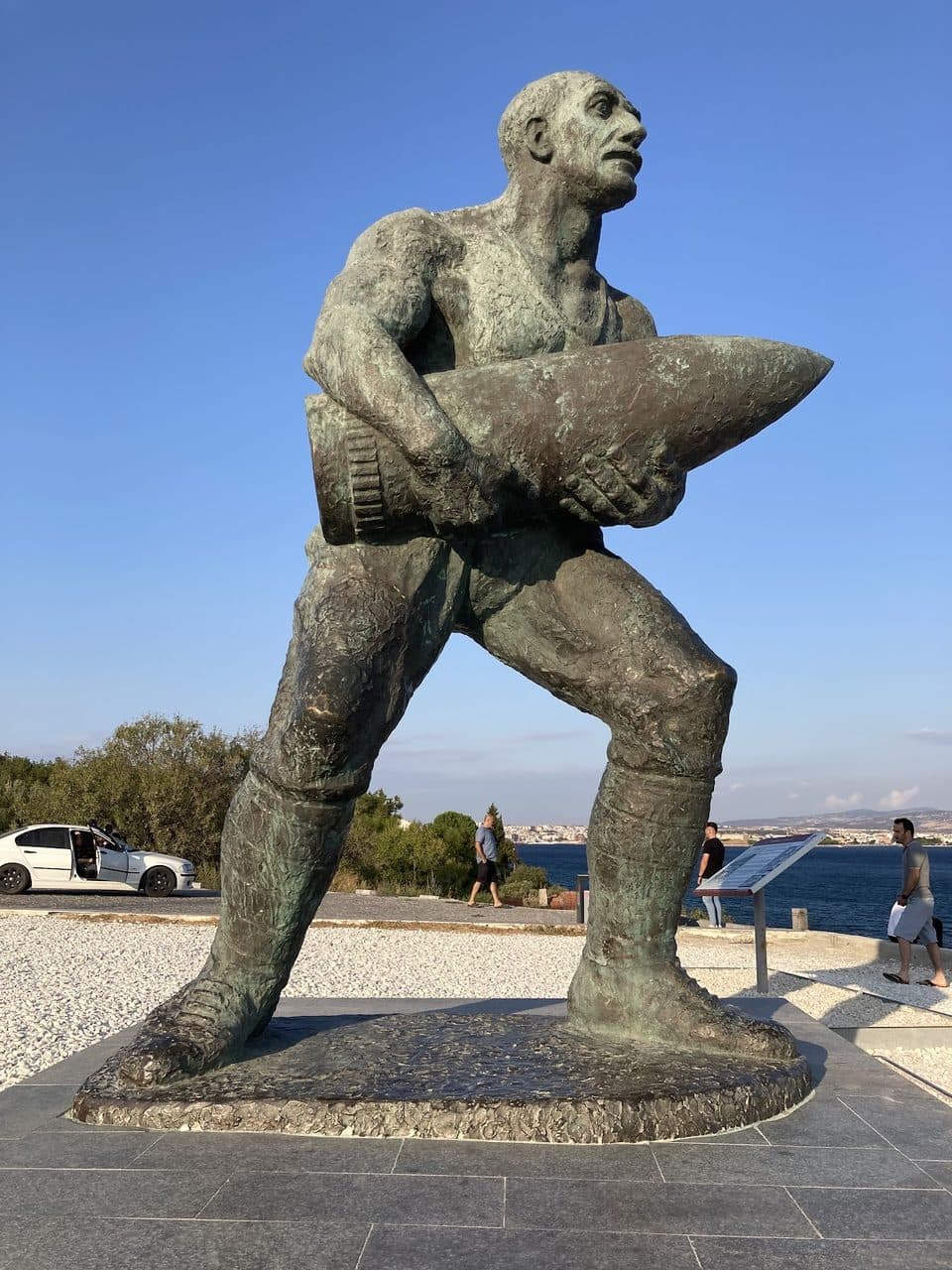 Seyit Onbaşı Anıtı