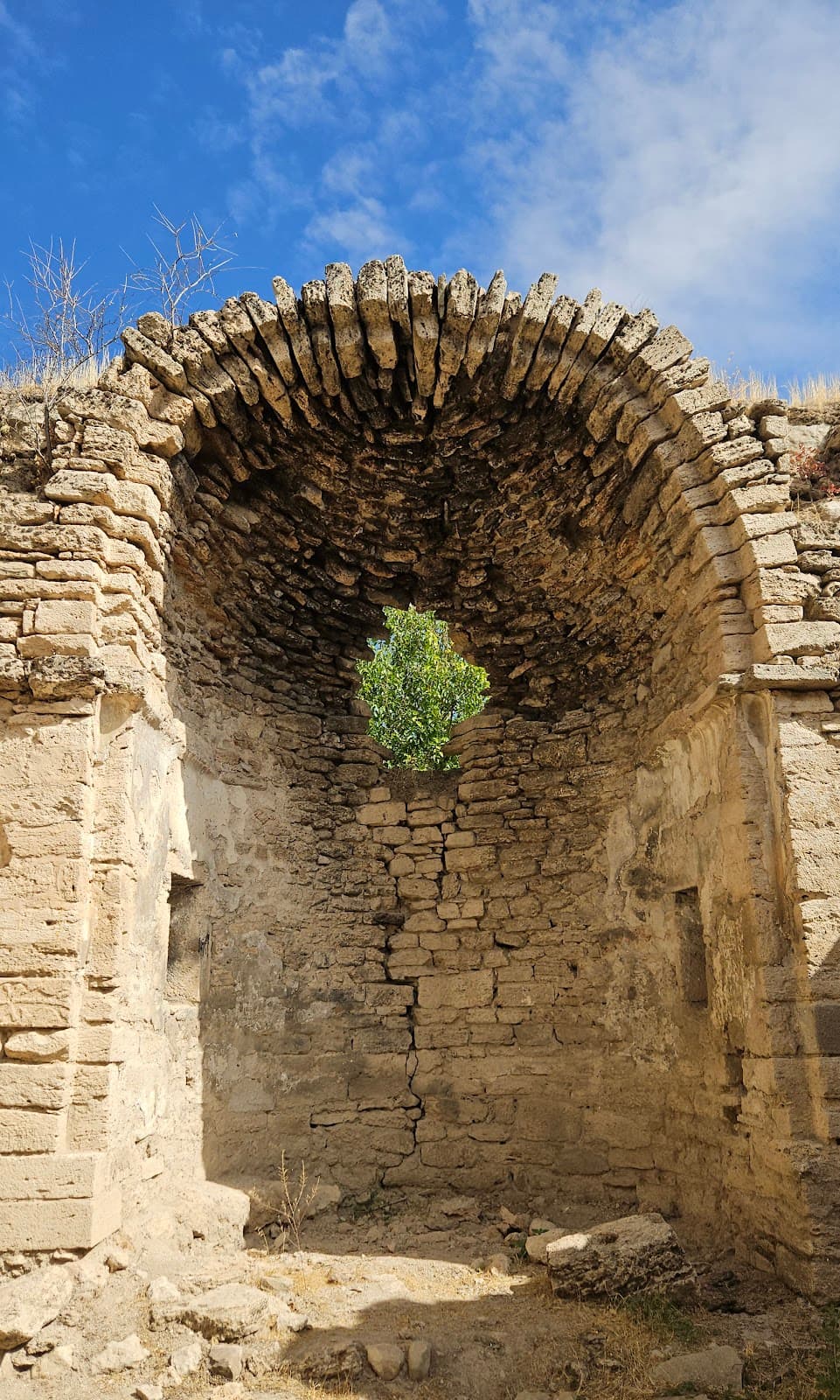Ekinözü Kilisesi