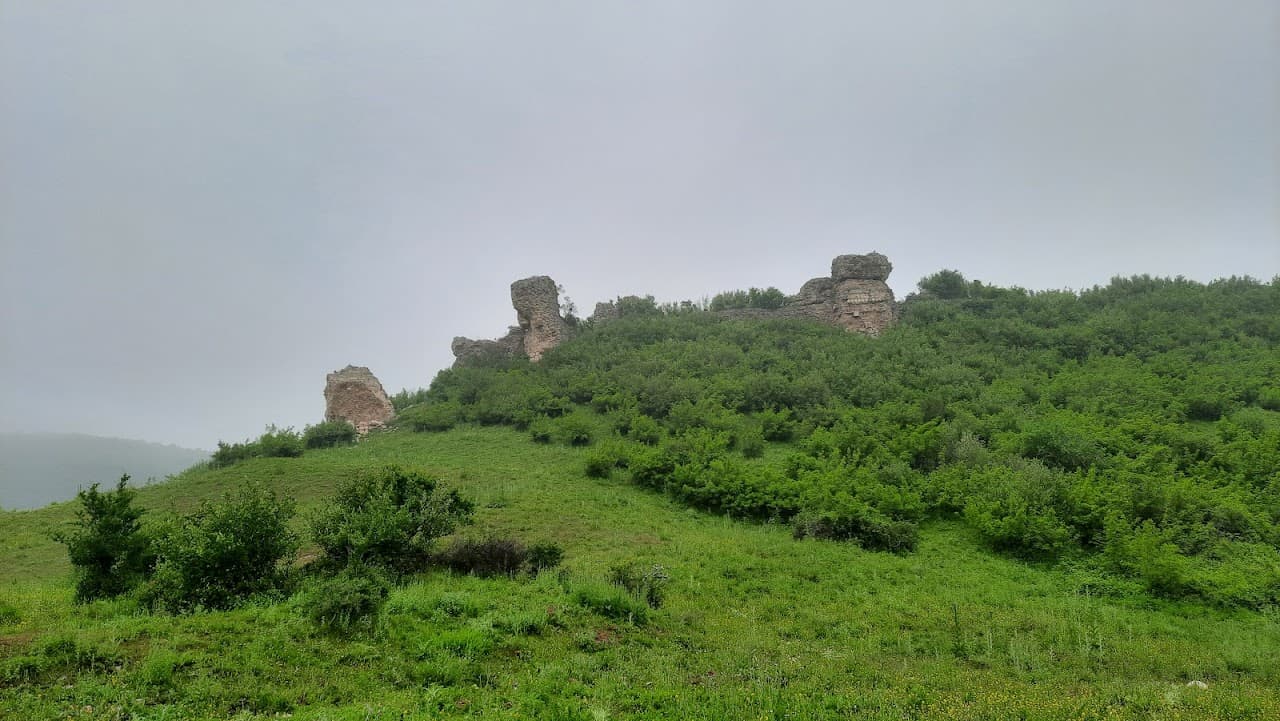 Manyas Kalesi