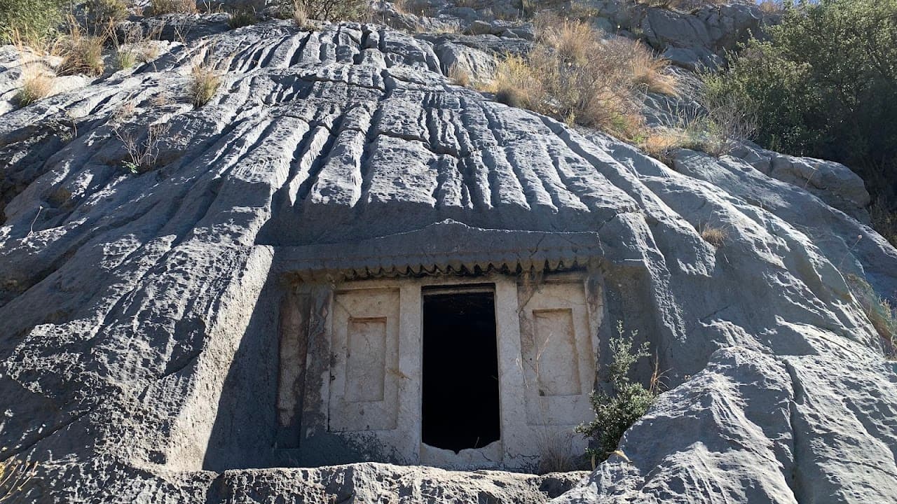 Asartaş Akropolü