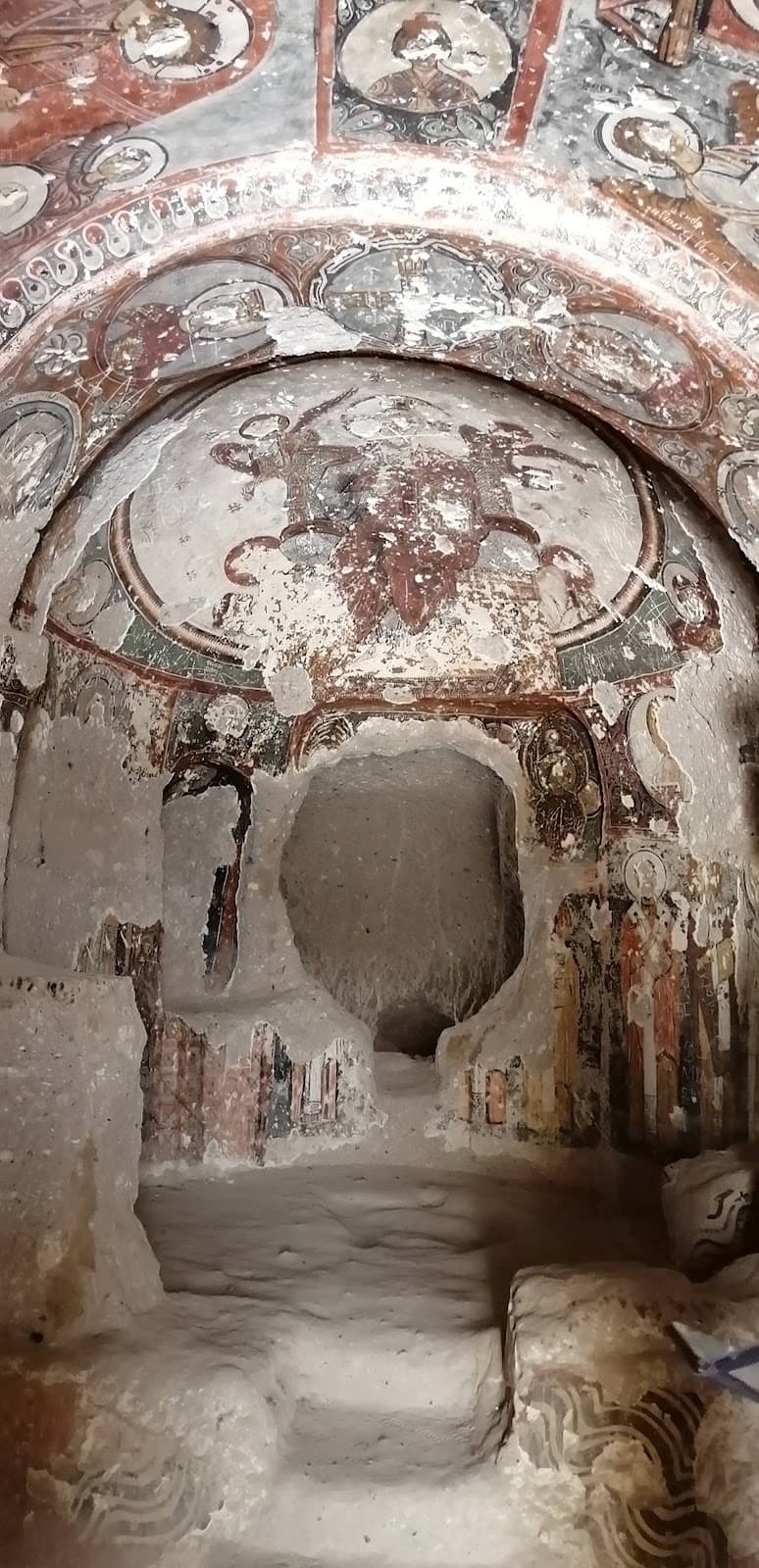 Sakli kilise