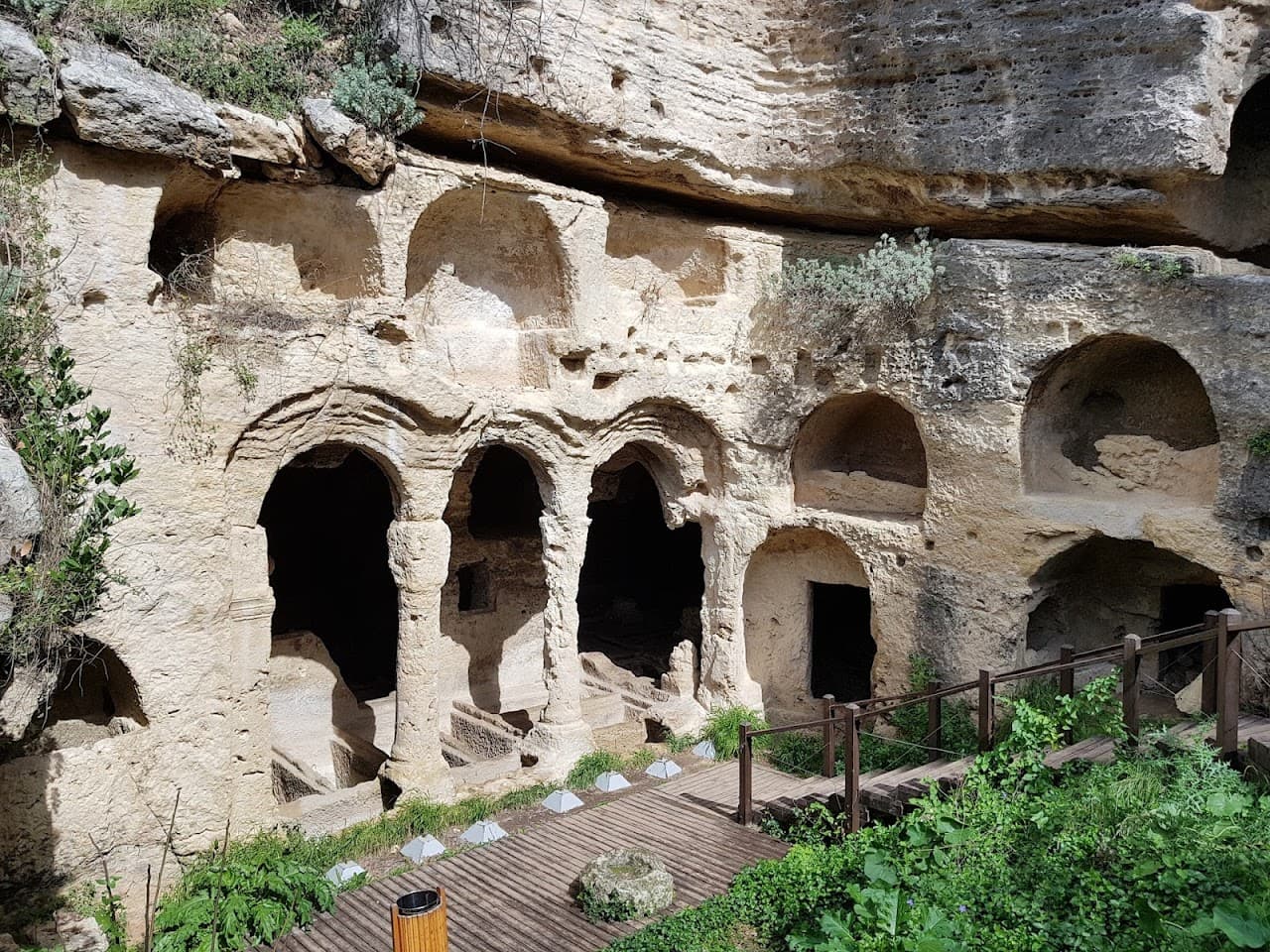 Besikli cave