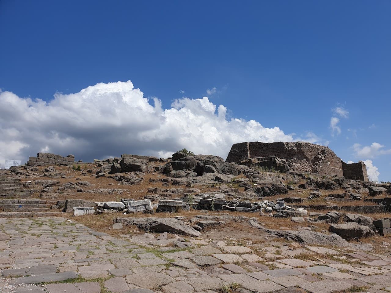 İkiztepe Tümülüsü