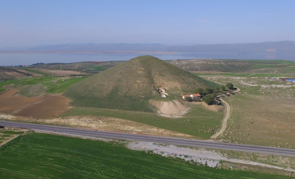 Bin Tepeler Tümülüsü 57