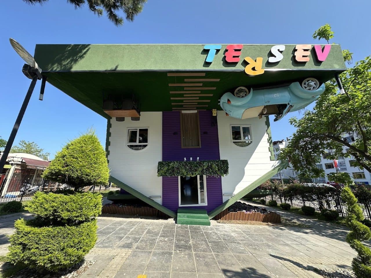 Ters Ev