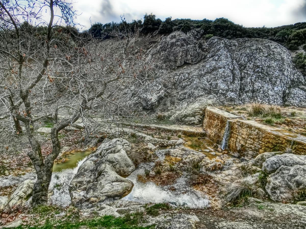 Kalealtı Kalesi