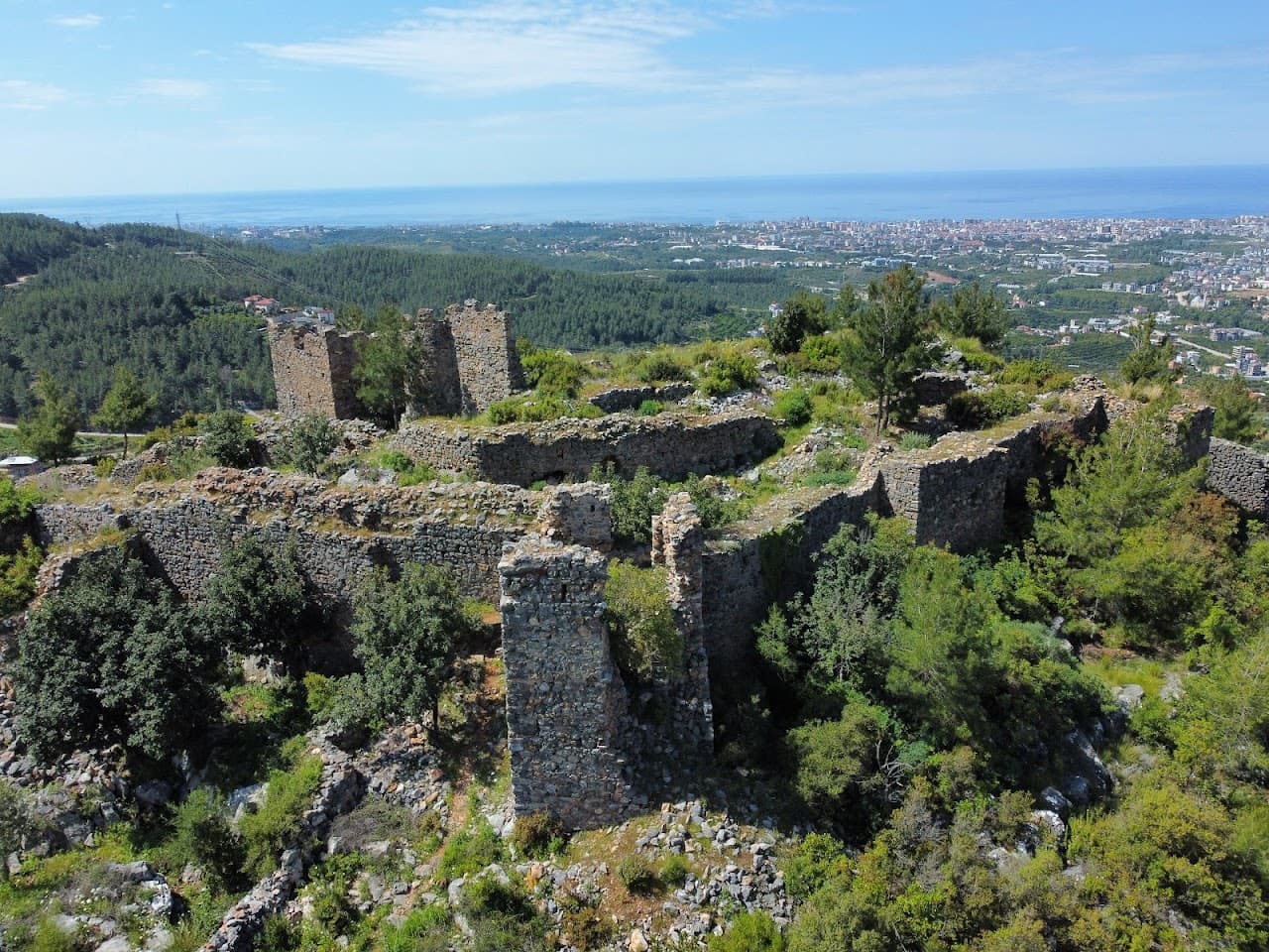 Kızılcaşehir Kalesi