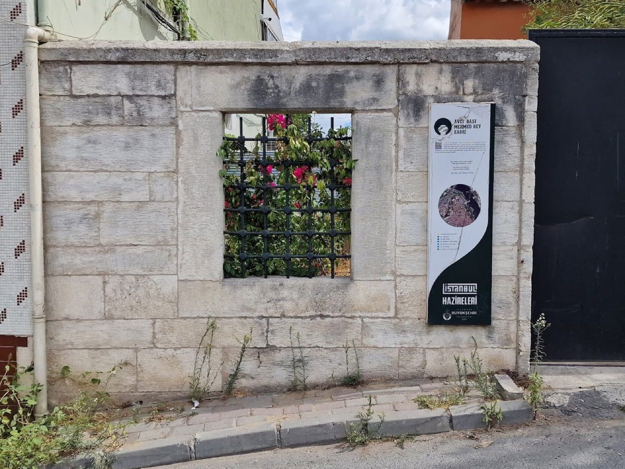 Avcı Başı Mehmet Bey Kabri