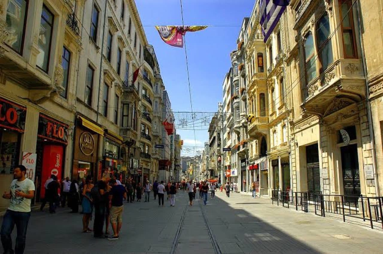 Istiklâl Caddesi