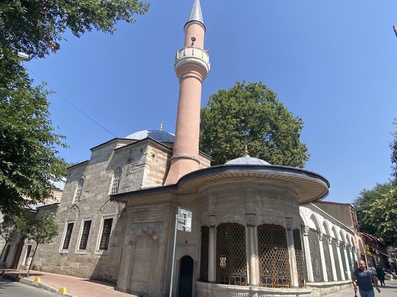 Damat İbrahim Paşa Camii Şadırvanı