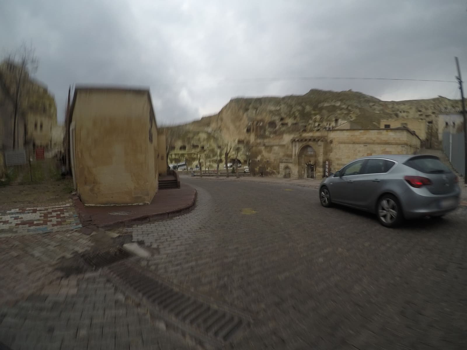 Konak — Dereler, Ahmet Refik Caddesi, 3
