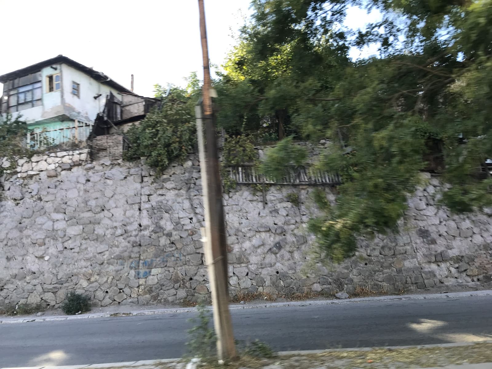 Armutçular Konağı