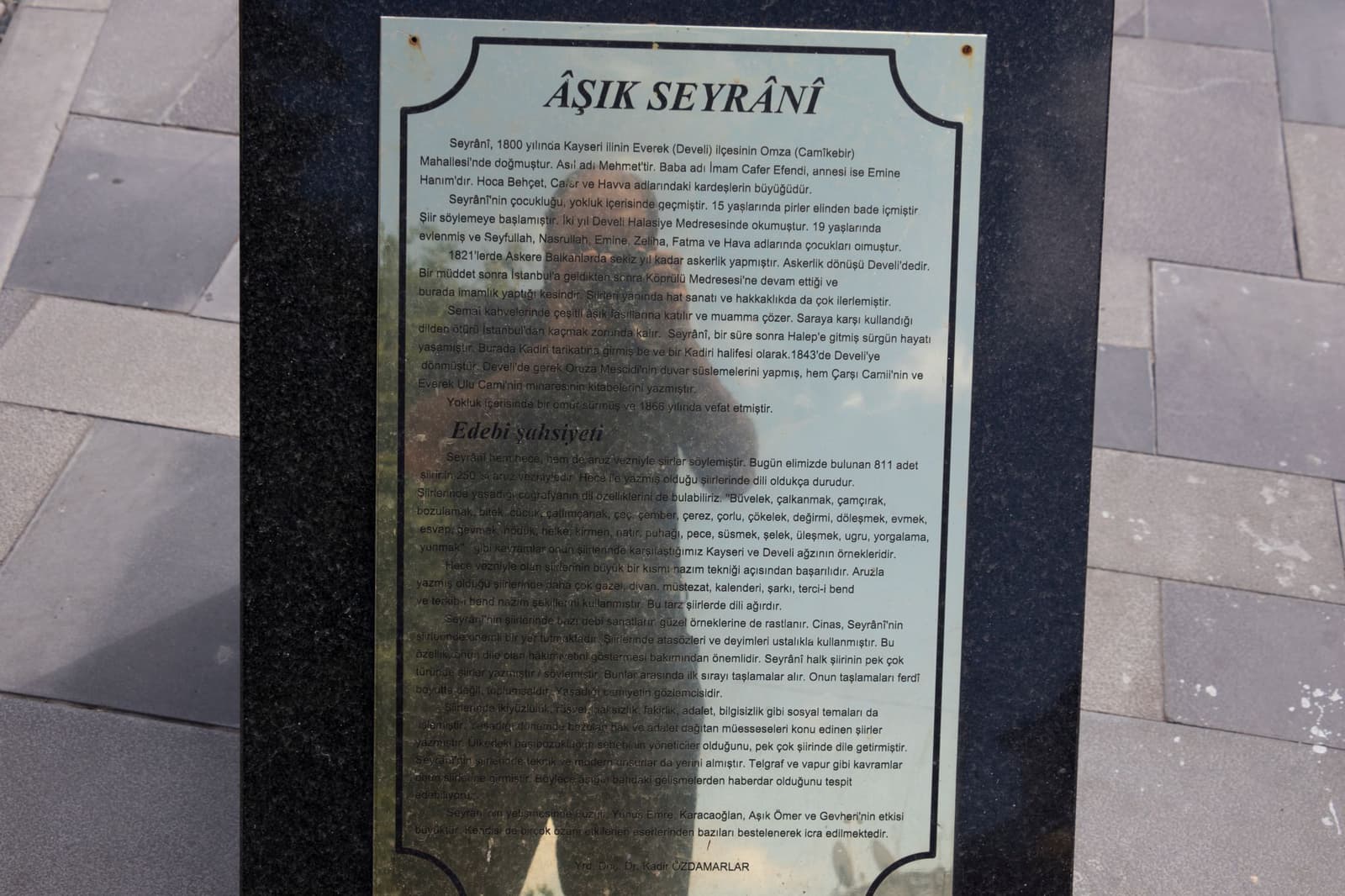 Seyrani Anıtı