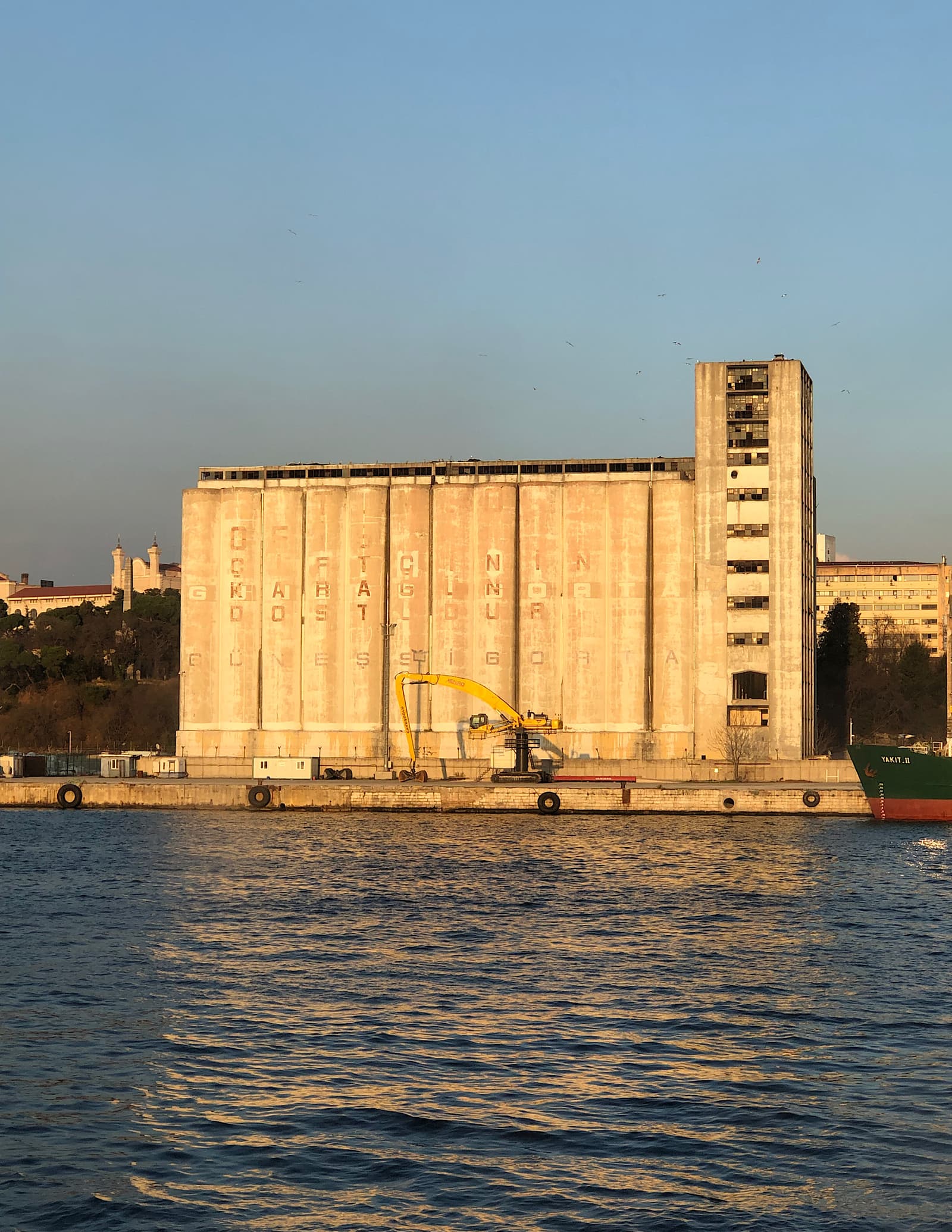 Toprak Mahsulleri Ofisi Haydarpaşa Silosu
