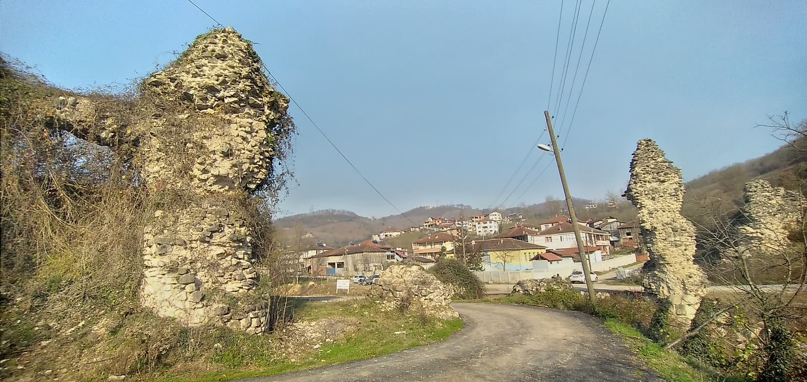Kemerkasım Köyü Su Kemeri