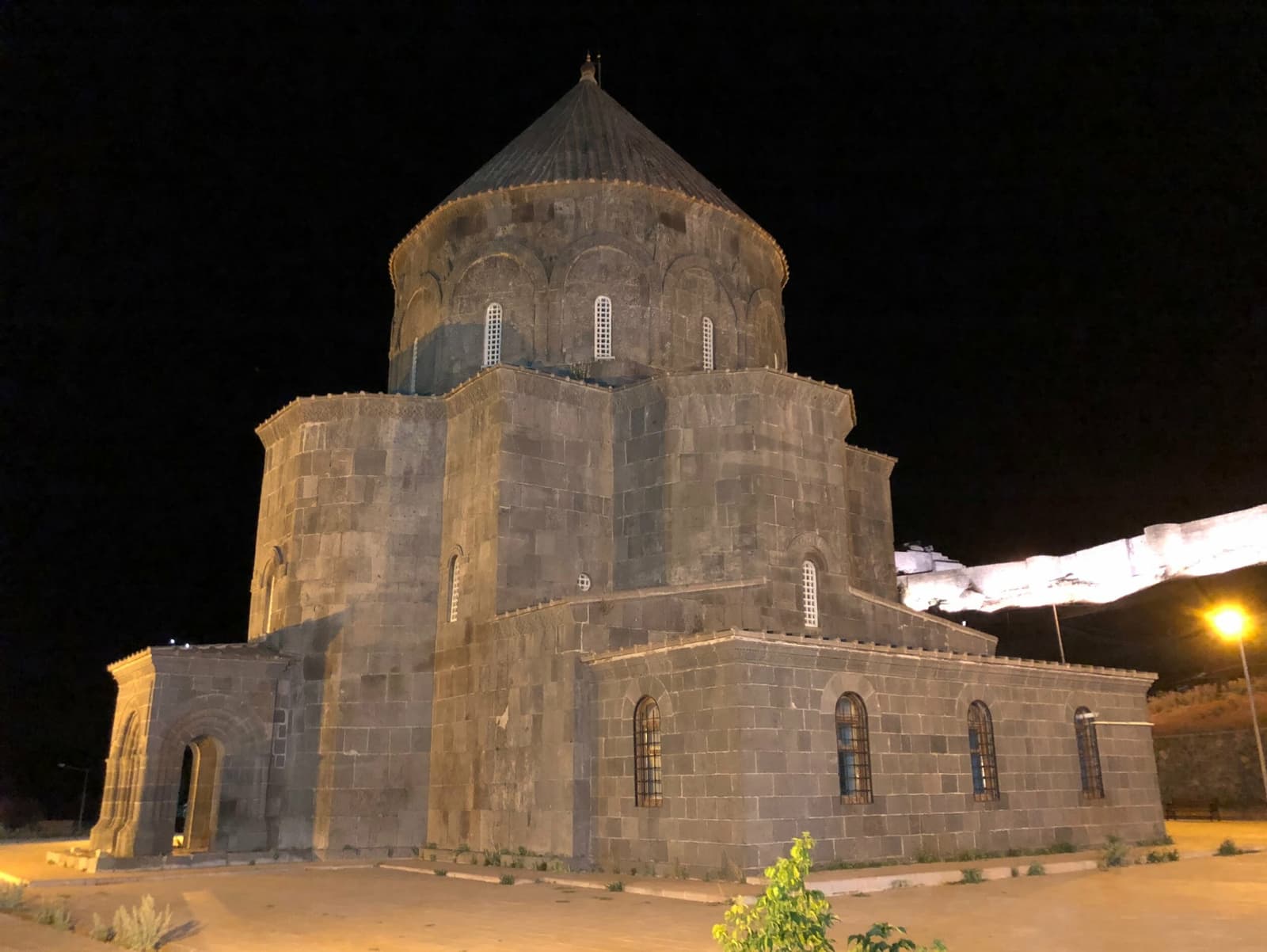 Kümbet Camii