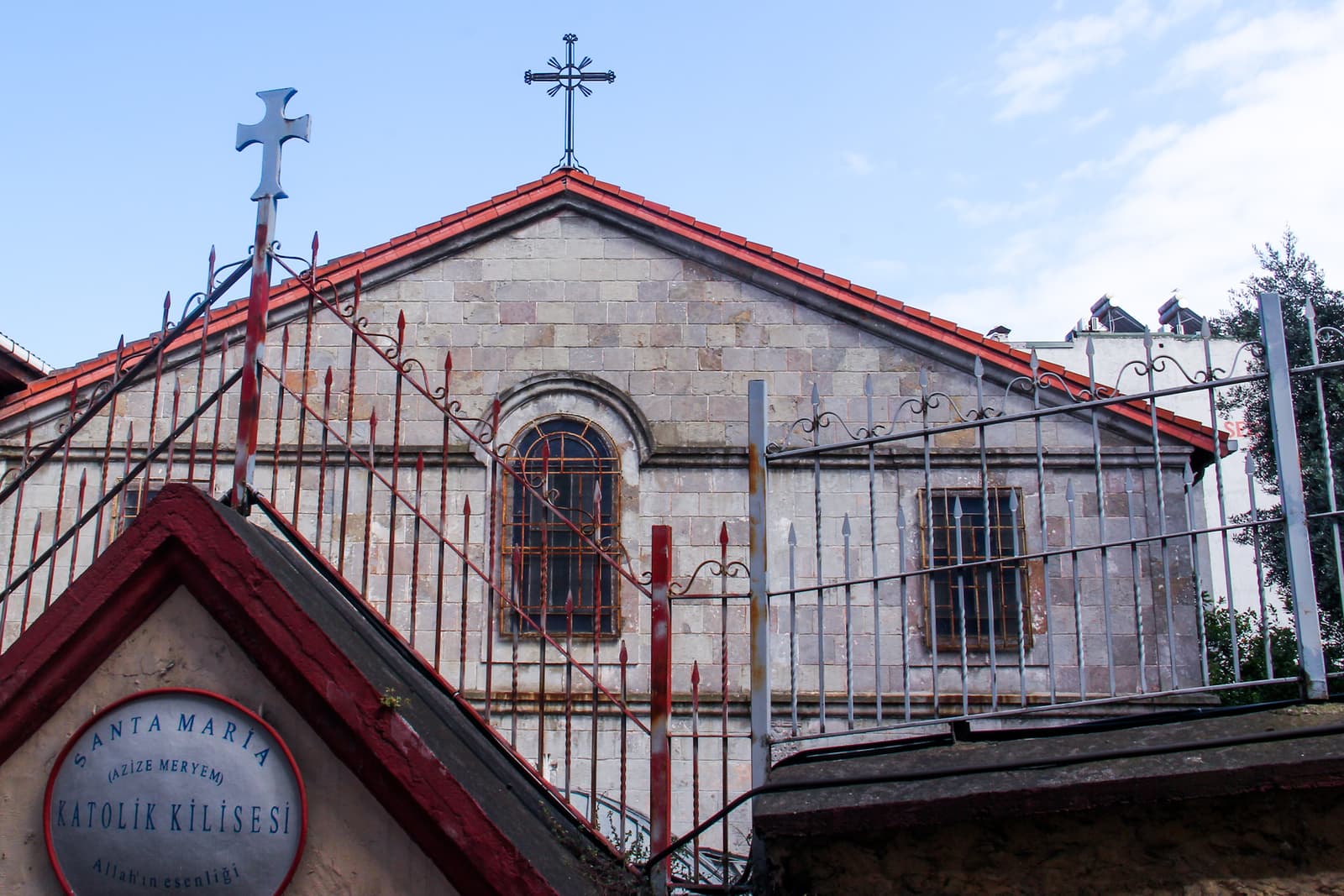 Santa Maria Kilisesi, Ortahisar