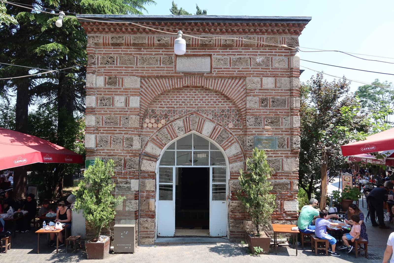Abdal Mehmet Türbesi
