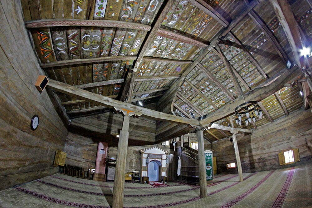 Göğceli Camii